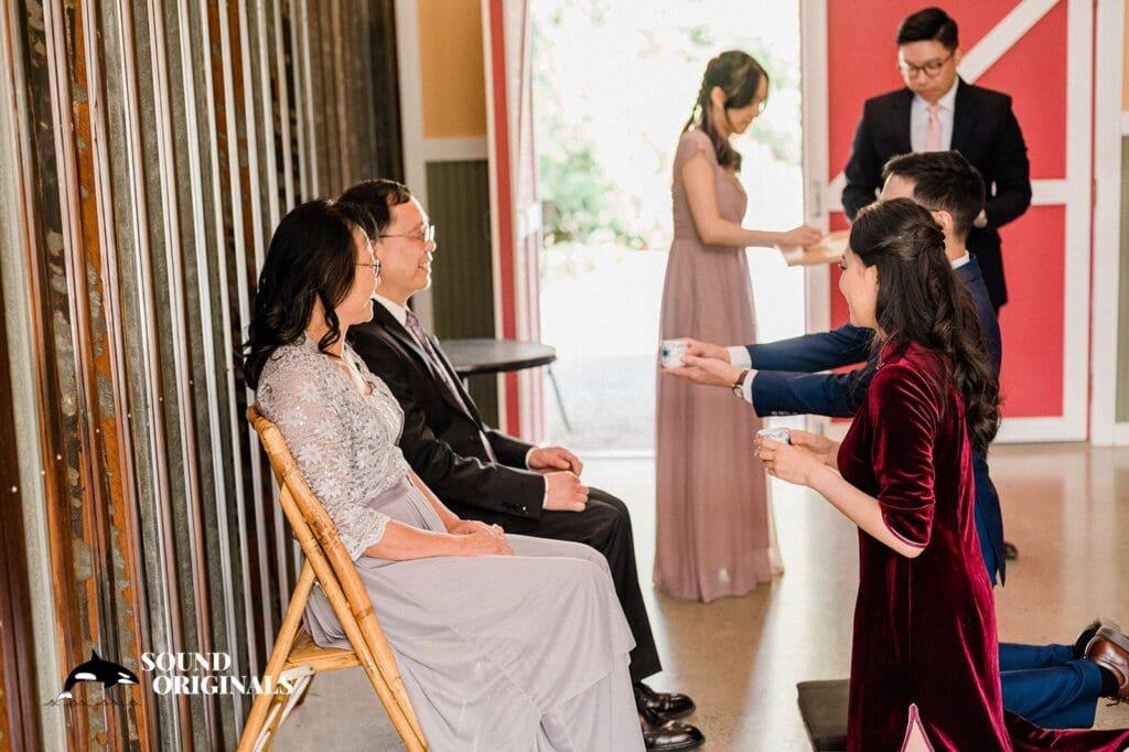 Woodinville Lavender Farm Wedding // Jeanette + Jonathan -