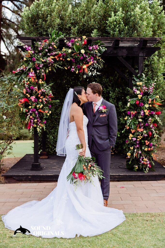 Knollwood Country Club Wedding // Natalee + Ethan -