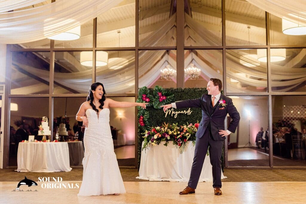 Knollwood Country Club Wedding // Natalee + Ethan -