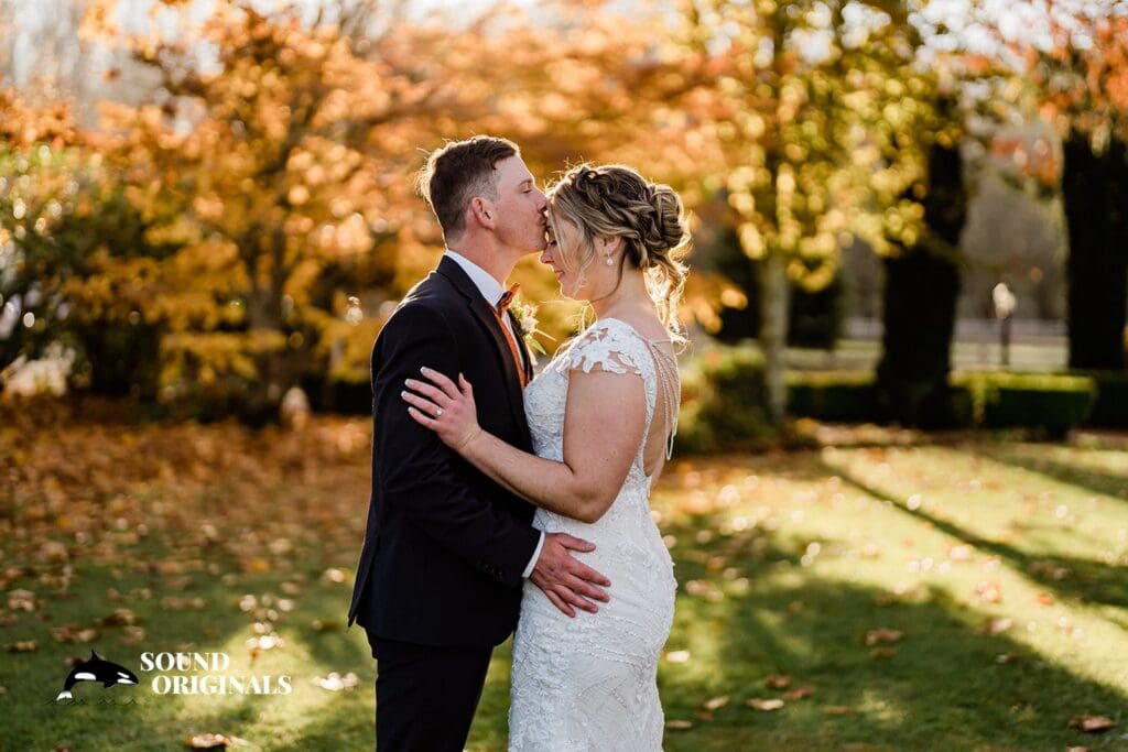 Maplehurst Farm Wedding // Elijah & Sarah -