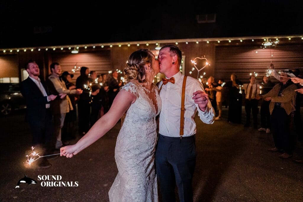 Maplehurst Farm Wedding // Elijah & Sarah -