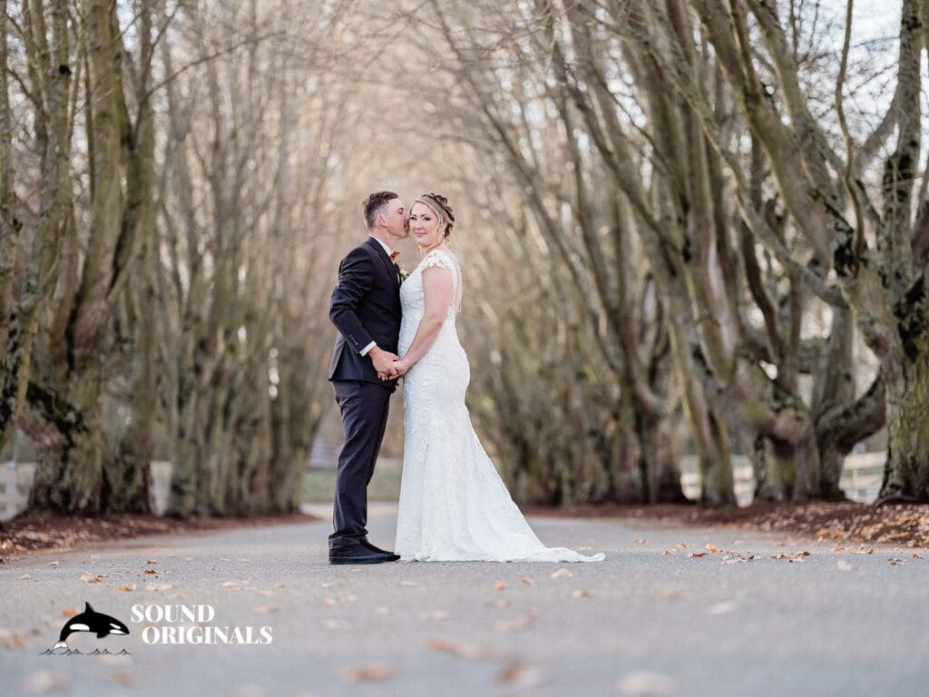 Maplehurst Farm Wedding // Elijah & Sarah -