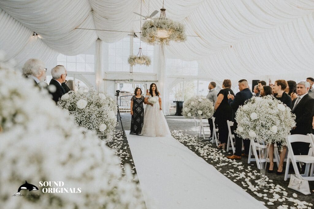 The Golf Club at Newcastle Wedding // Melanie + Tom -