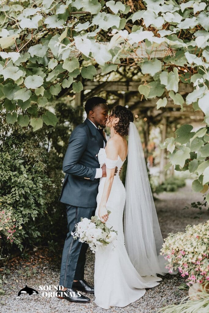 Black Diamond Gardens Wedding // Brianna + Francis -