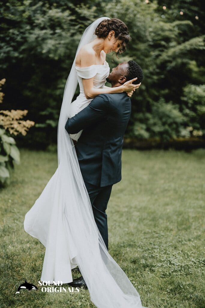 Black Diamond Gardens Wedding // Brianna + Francis -
