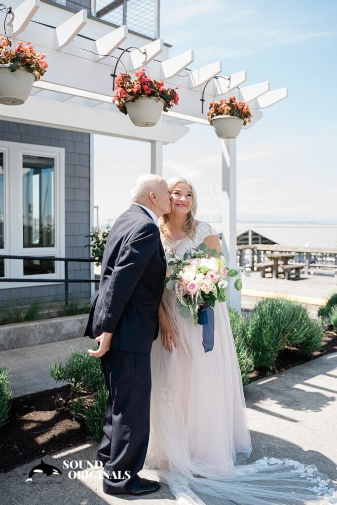 Edmonds Yacht Club Wedding // Eric + Ingrid -