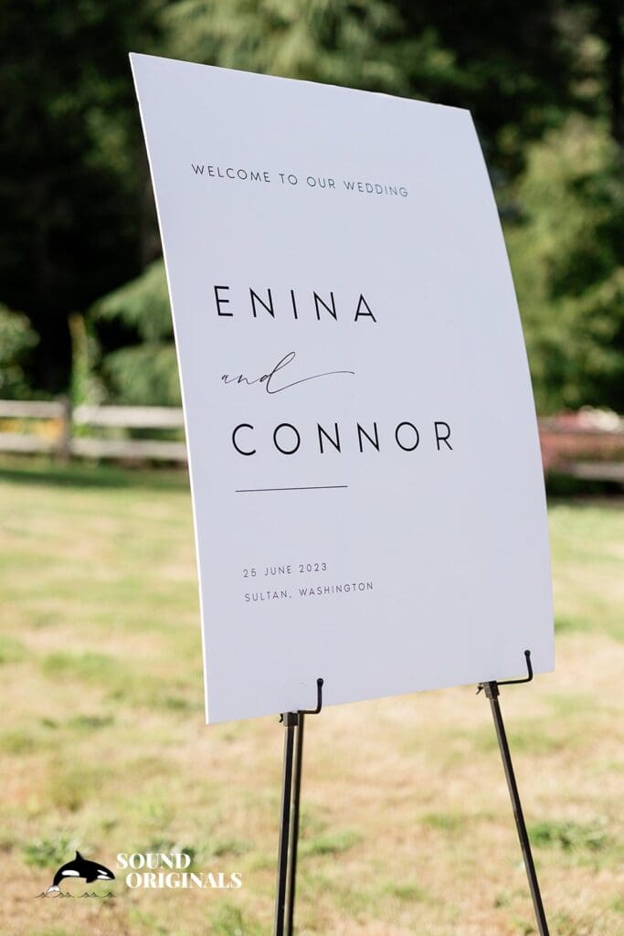 Gray Bridge Venue Wedding // Enina + Connor -