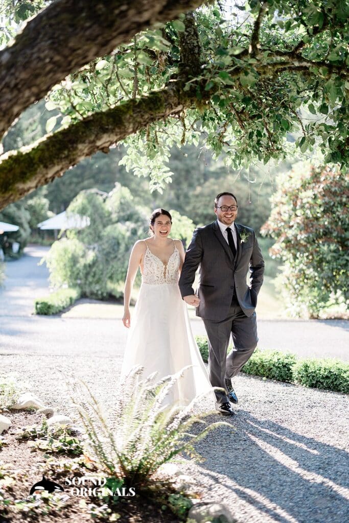 Gray Bridge Venue Wedding // Enina + Connor -