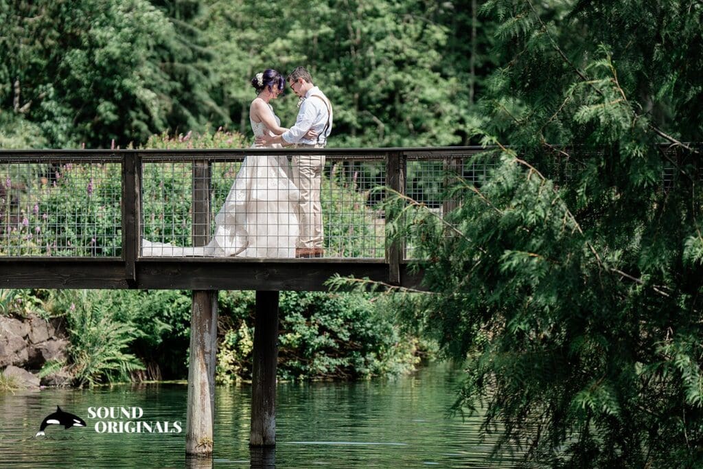 Gray Bridge Venue Wedding // Bailey + Zach -