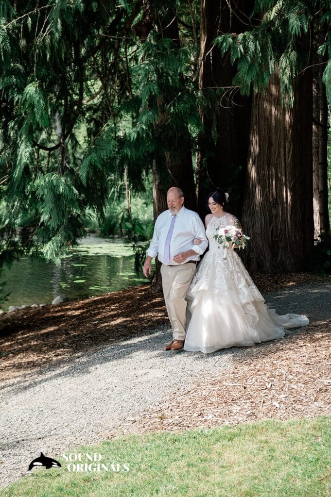 Gray Bridge Venue Wedding // Bailey + Zach -