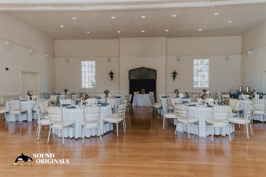 Hillsborough Racquet Club Wedding // Salena + Matt -