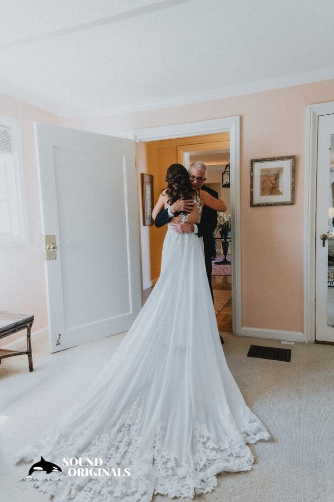 Hillsborough Racquet Club Wedding // Salena + Matt -