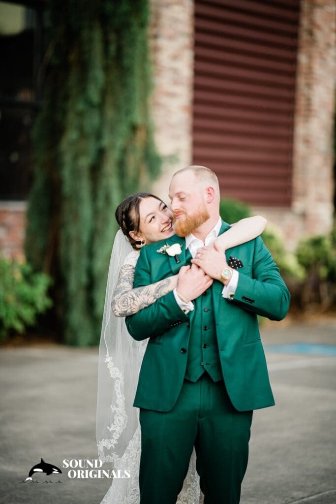 Cassandra + Cole Historic 1625 Tacoma Place Wedding // Cassandra + Cole -