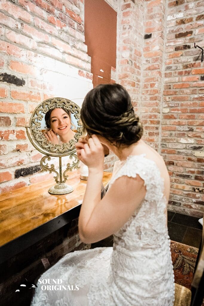 Cassandra + Cole Historic 1625 Tacoma Place Wedding // Cassandra + Cole -