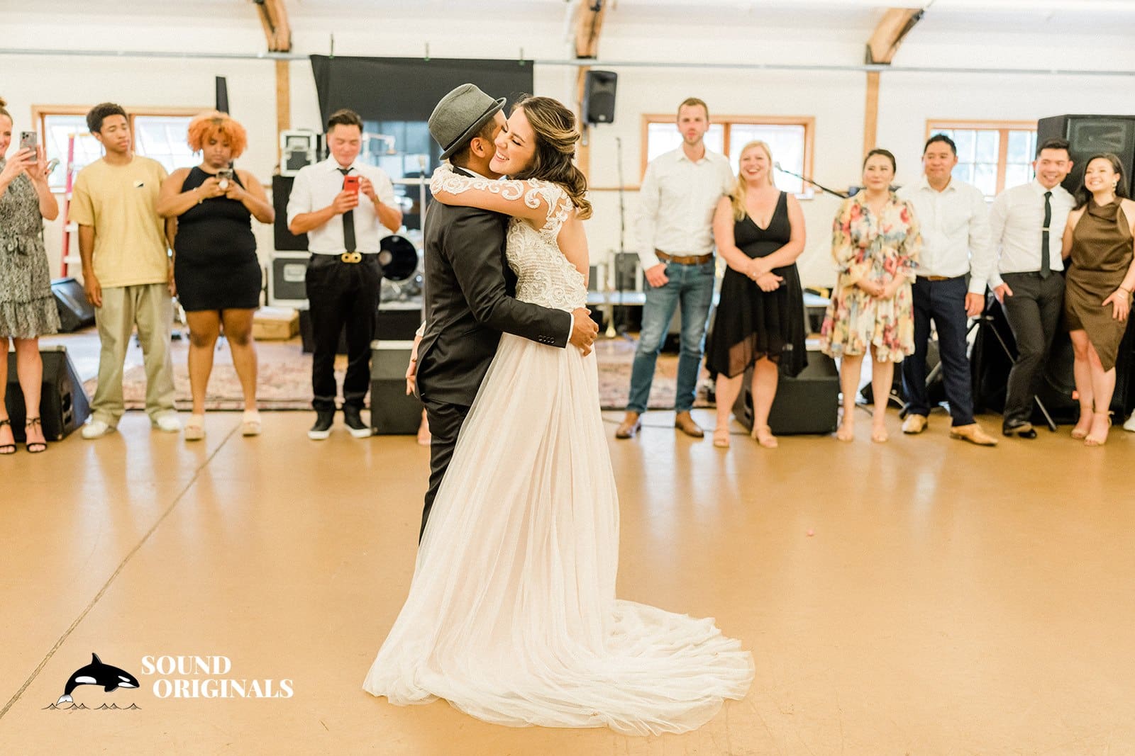 Holly & Joe -