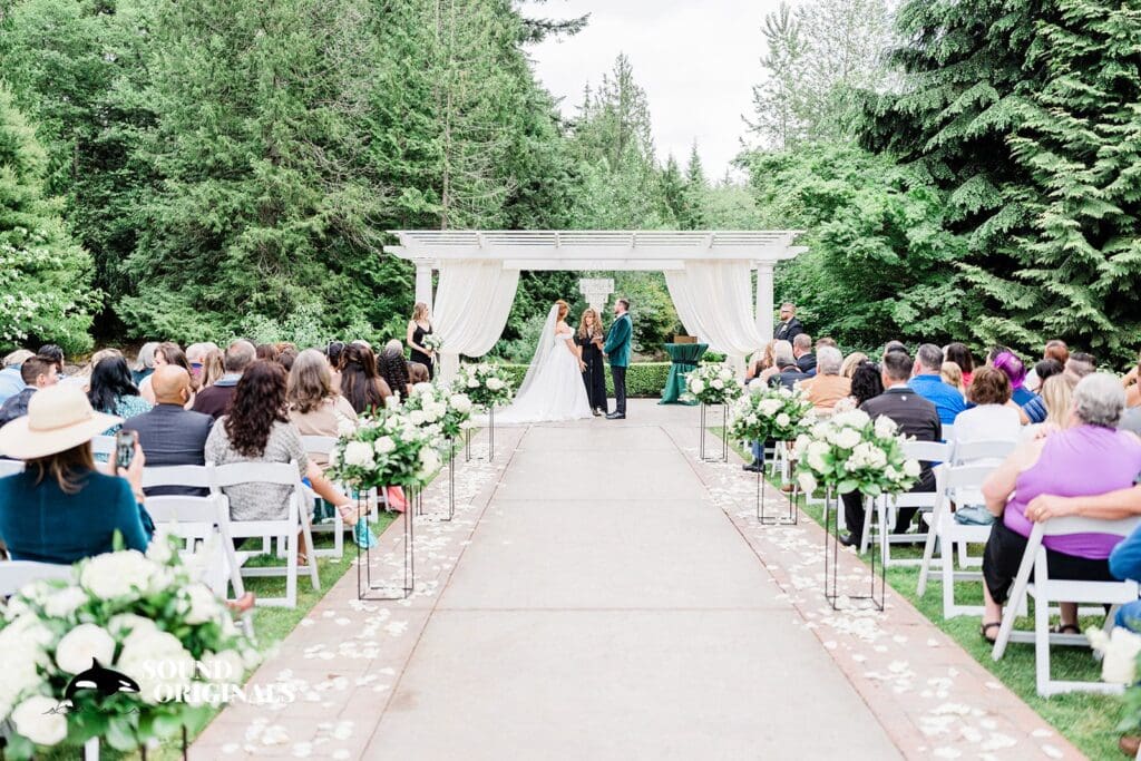 Rock Creek Gardens Wedding // Emily & Nathan -