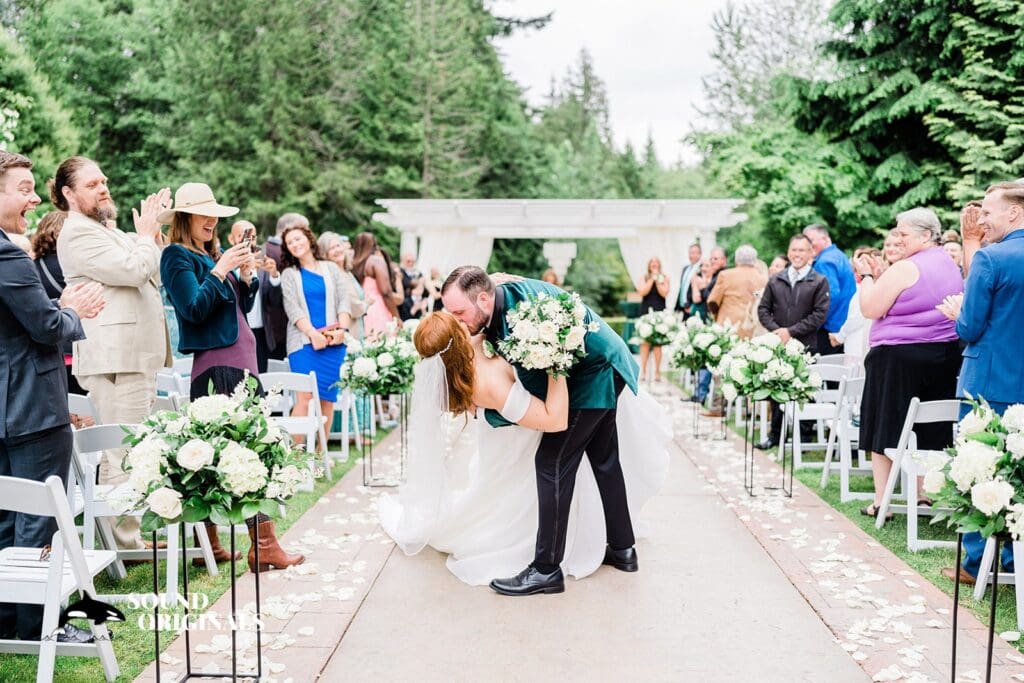 Rock Creek Gardens Wedding // Emily & Nathan -