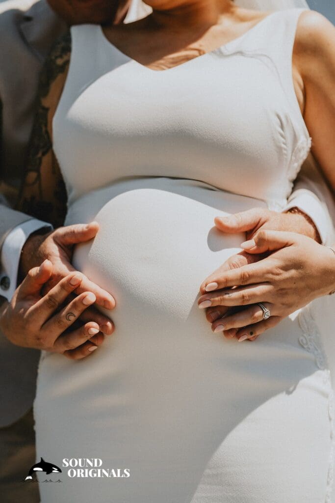 Salty's on Alki Wedding // Jennifer + Patrick -