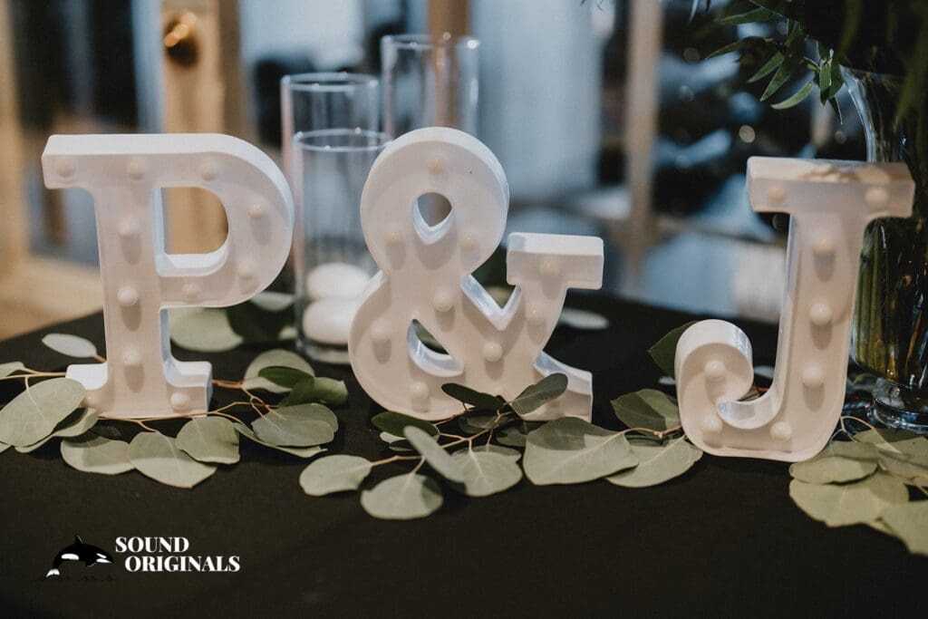 Salty's on Alki Wedding // Jennifer + Patrick -