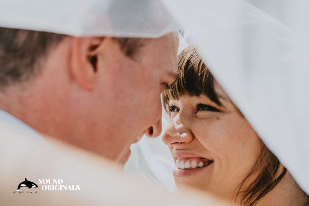 Salty's on Alki Wedding // Jennifer + Patrick -