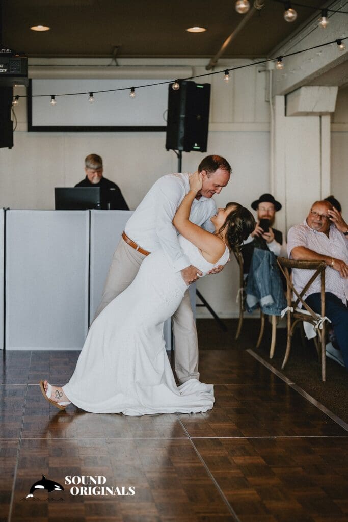 Salty's on Alki Wedding // Jennifer + Patrick -
