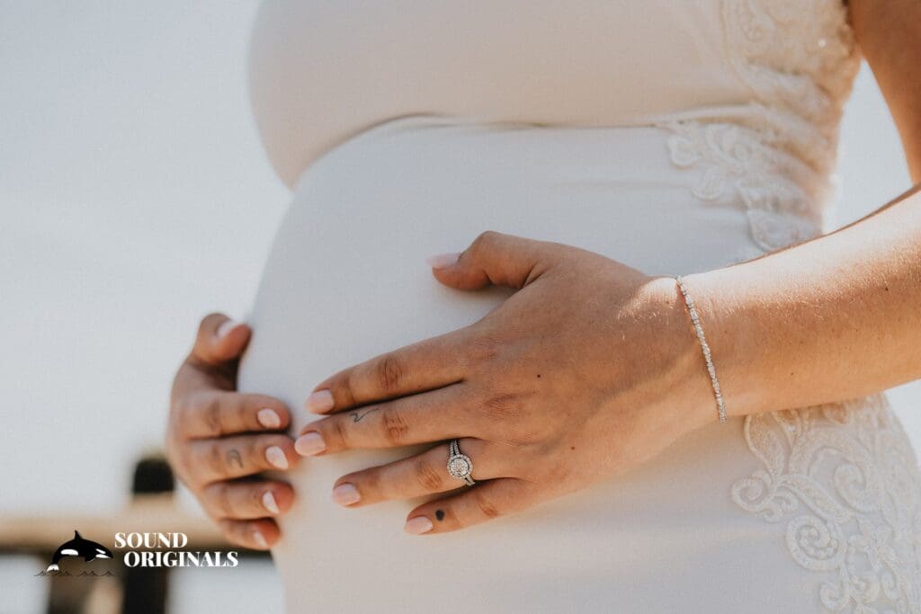 Salty's on Alki Wedding // Jennifer + Patrick -