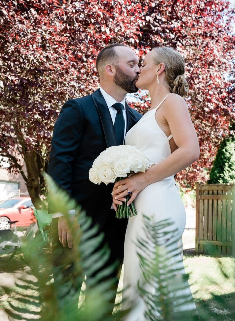 Seattle Aquarium Wedding // Jesse + Courtney