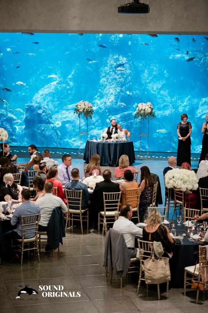 Seattle Aquarium Wedding // Jesse + Courtney -