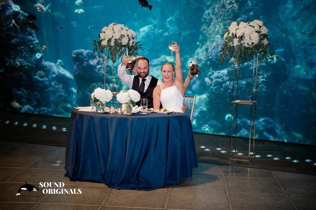 Seattle Aquarium Wedding // Jesse + Courtney -