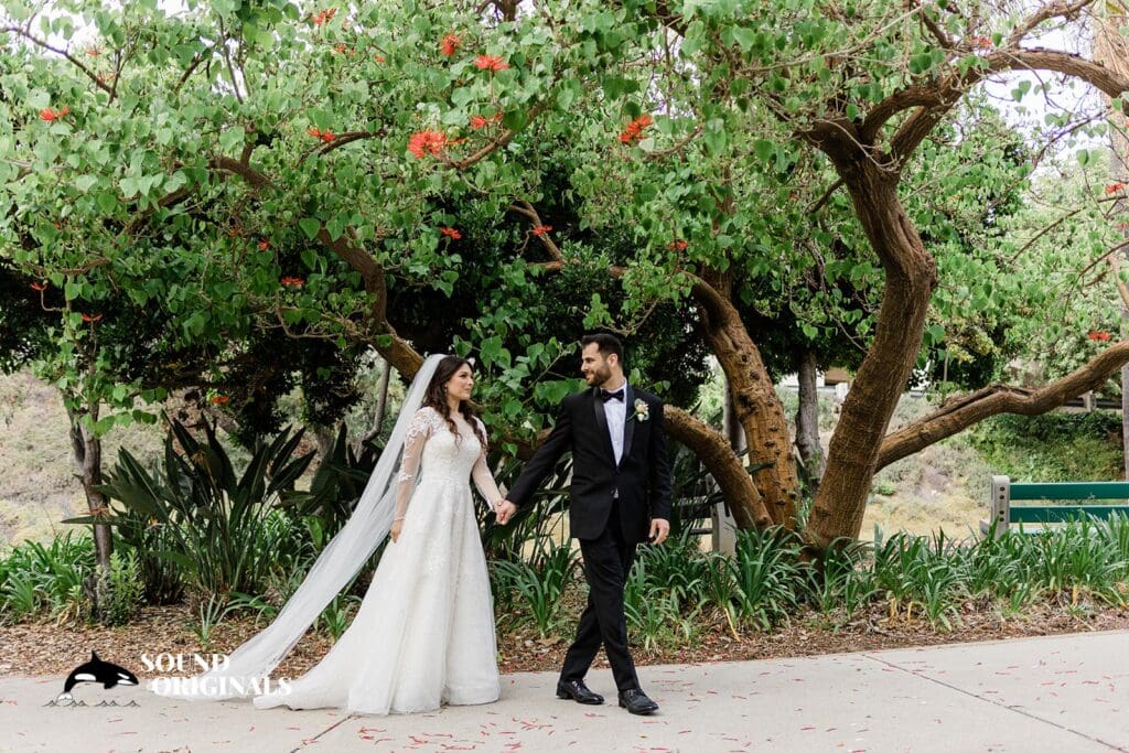 St. Therese Parish Wedding // Juliana + Matt -