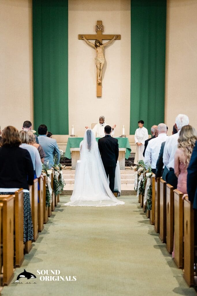St. Therese Parish Wedding // Juliana + Matt -