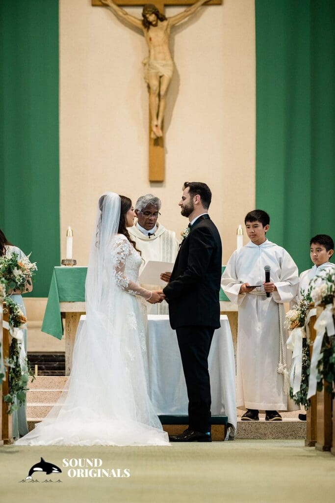 St. Therese Parish Wedding // Juliana + Matt -