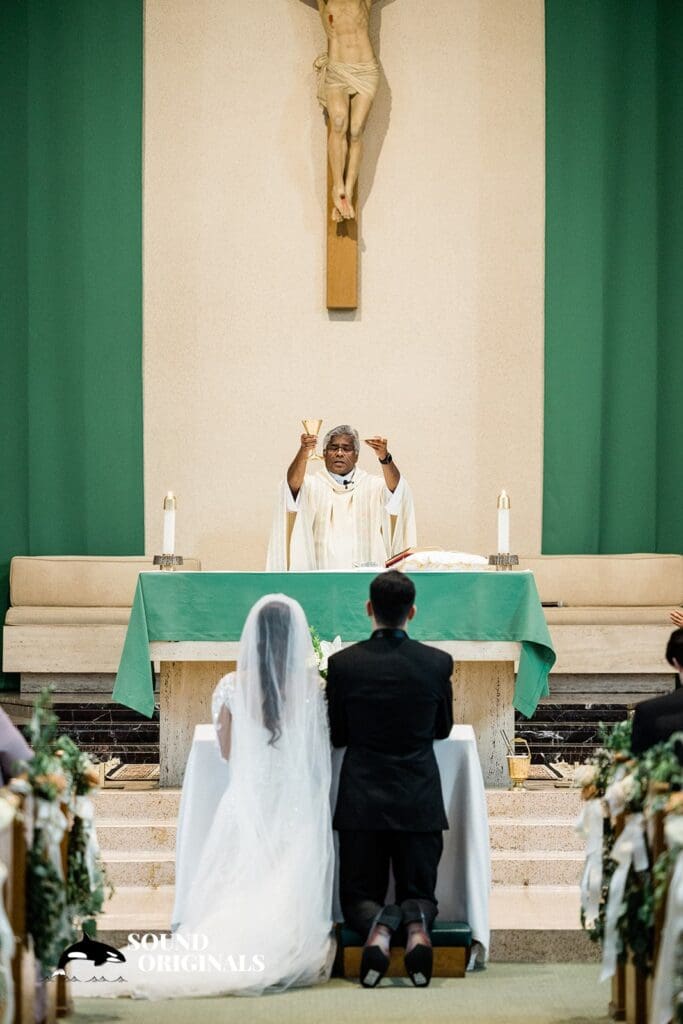 St. Therese Parish Wedding // Juliana + Matt -