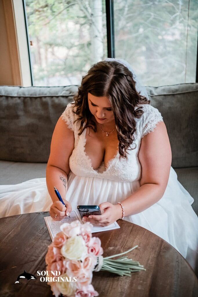 Sun River in Bend, Oregon Wedding // Cheyan + Chuck -