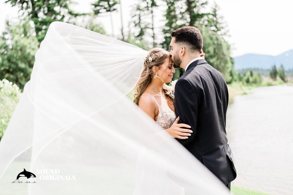 Suncadia Resort Wedding // Rebecca + Dylan -