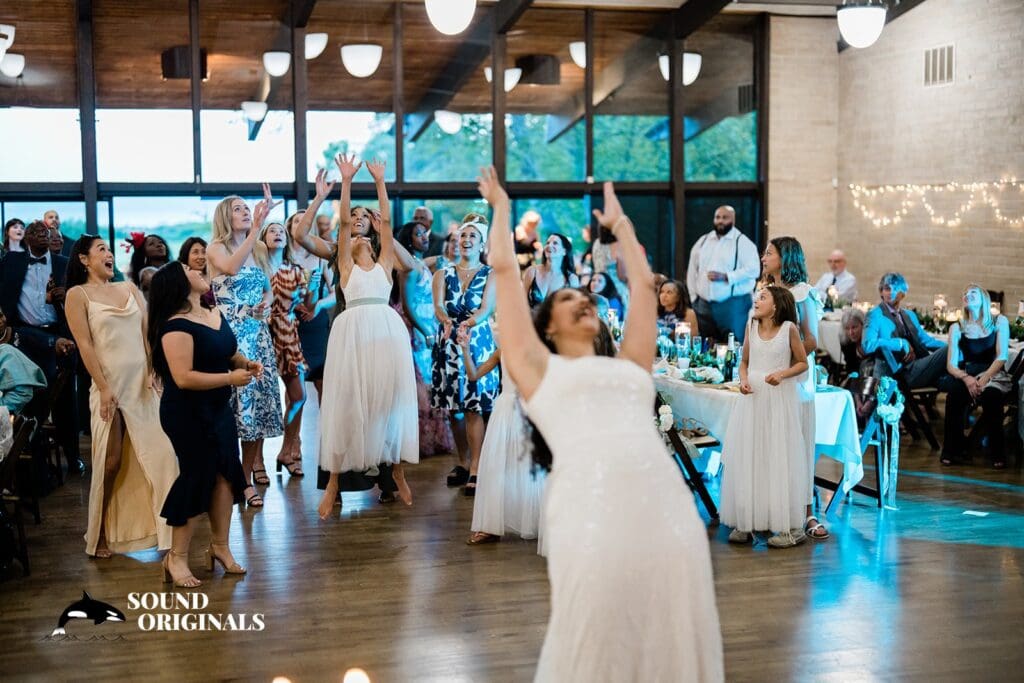 The Cove at Normandy Park Wedding // Jazmine & Kingsley -