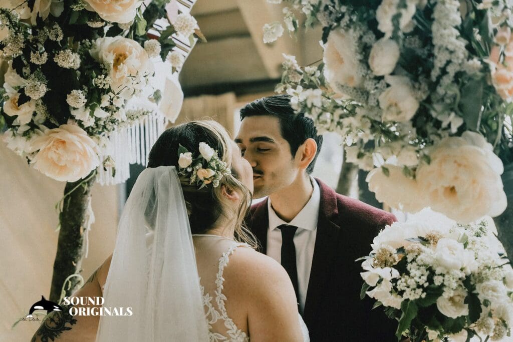 Timberline Lodge Wedding // Hannah + Michael -