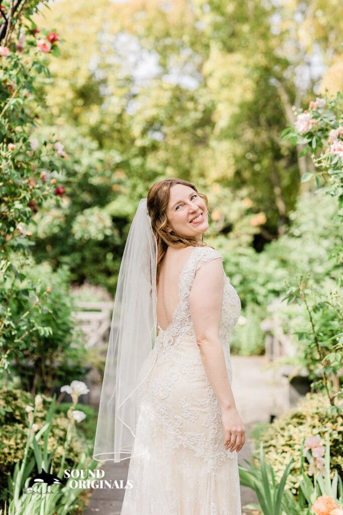 UW Center for Urban Horticulture Wedding // Jen + Steven -