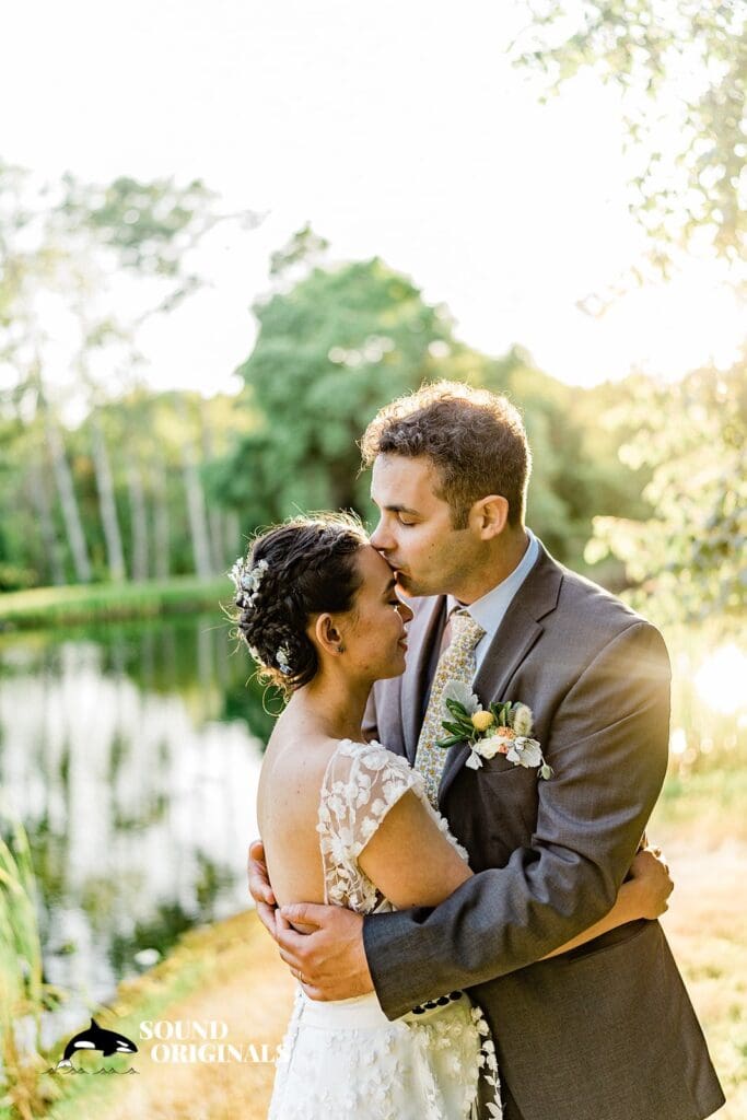 Vashon Island Wedding // Vanessa + Zachary -