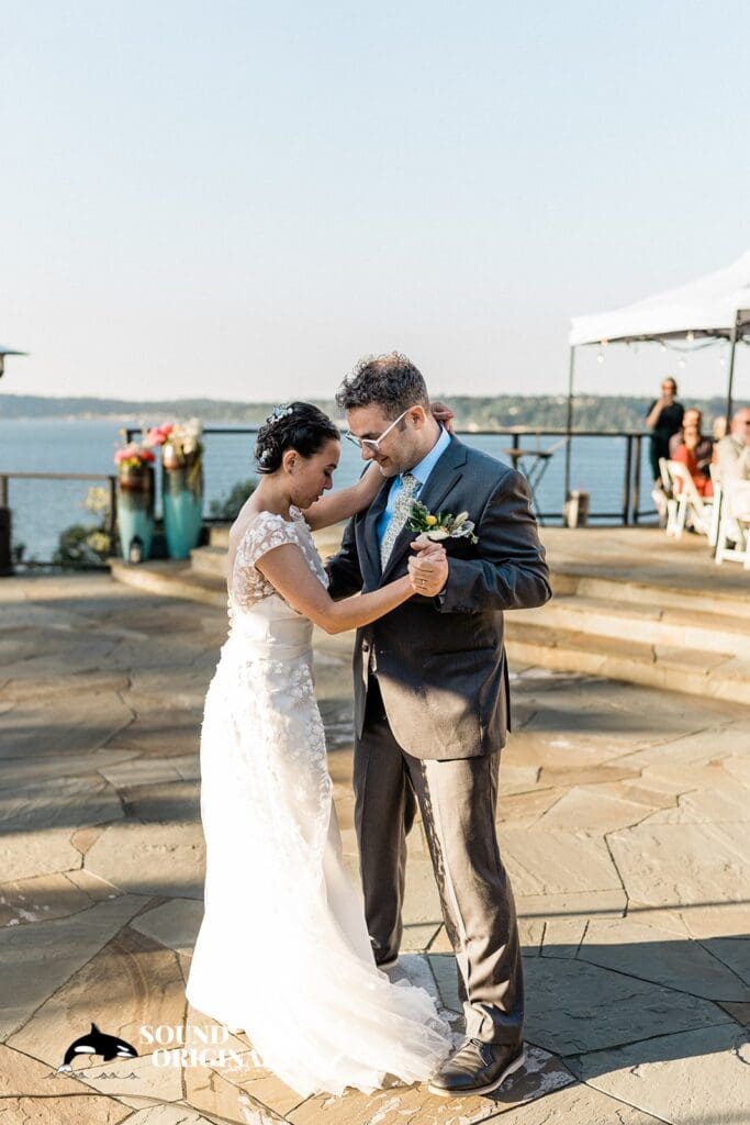 Vashon Island Wedding // Vanessa + Zachary -