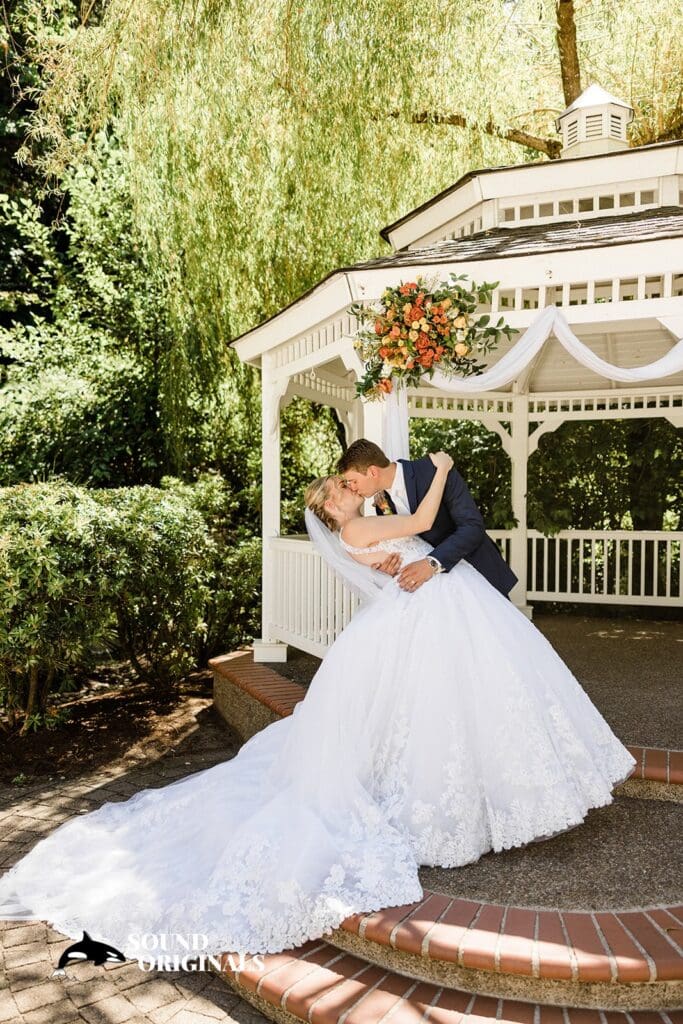 Abernethy Center Wedding // Anna & Joseph -