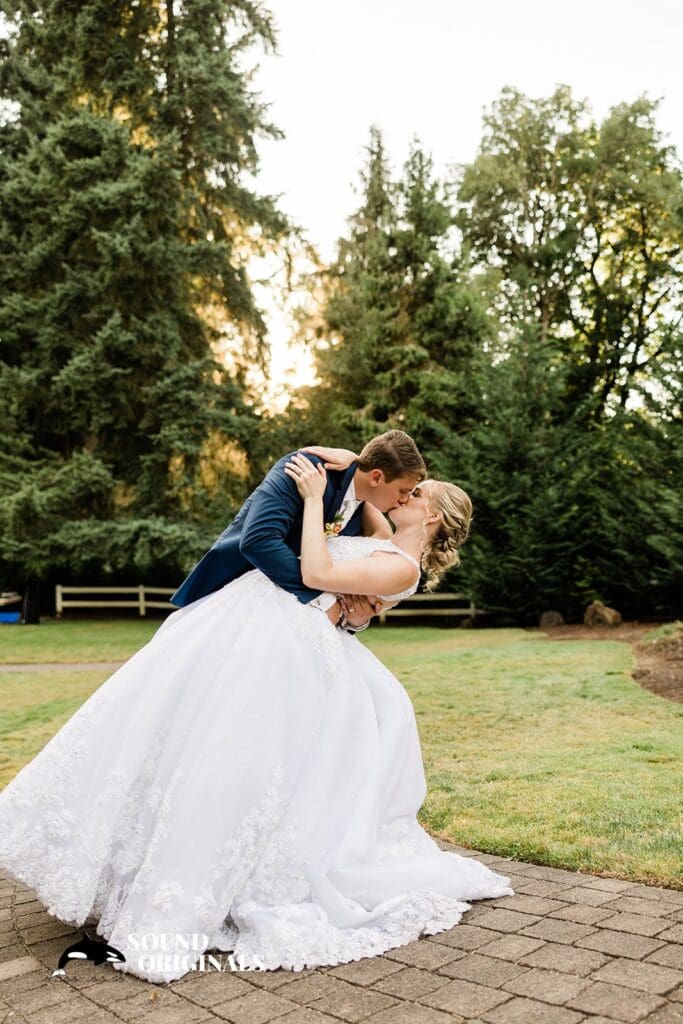 Abernethy Center Wedding // Anna & Joseph -