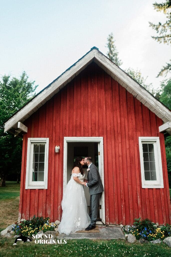 Farm Kitchen Wedding // Sarah + Tyler -