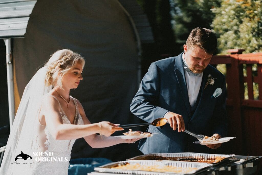 Fraternal Order of Eagles - Poulsbo Wedding // Jalaina + Hunter -