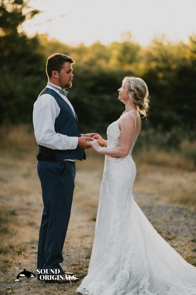 Fraternal Order of Eagles - Poulsbo Wedding // Jalaina + Hunter -