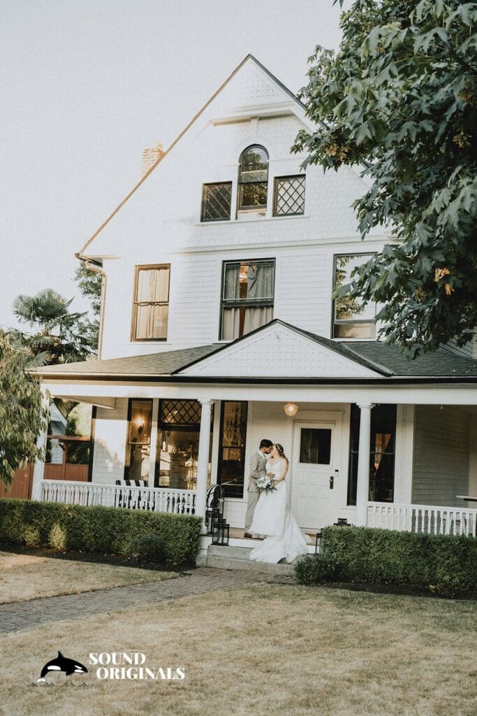 Orting Manor Wedding // Brittany + Kyle -