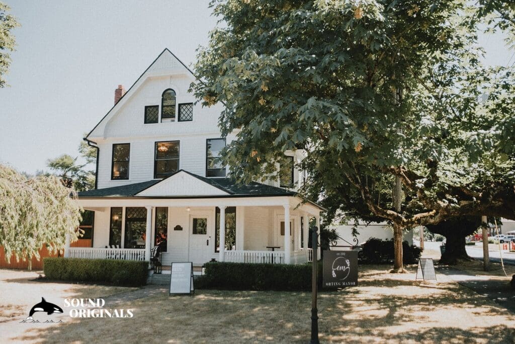 Orting Manor Wedding // Brittany + Kyle -