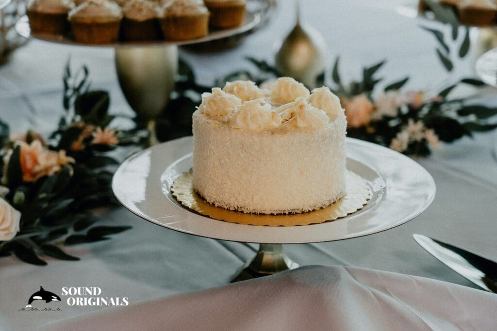 Snoqualmie Falls Forest Theater Wedding // Taylor + Steven -