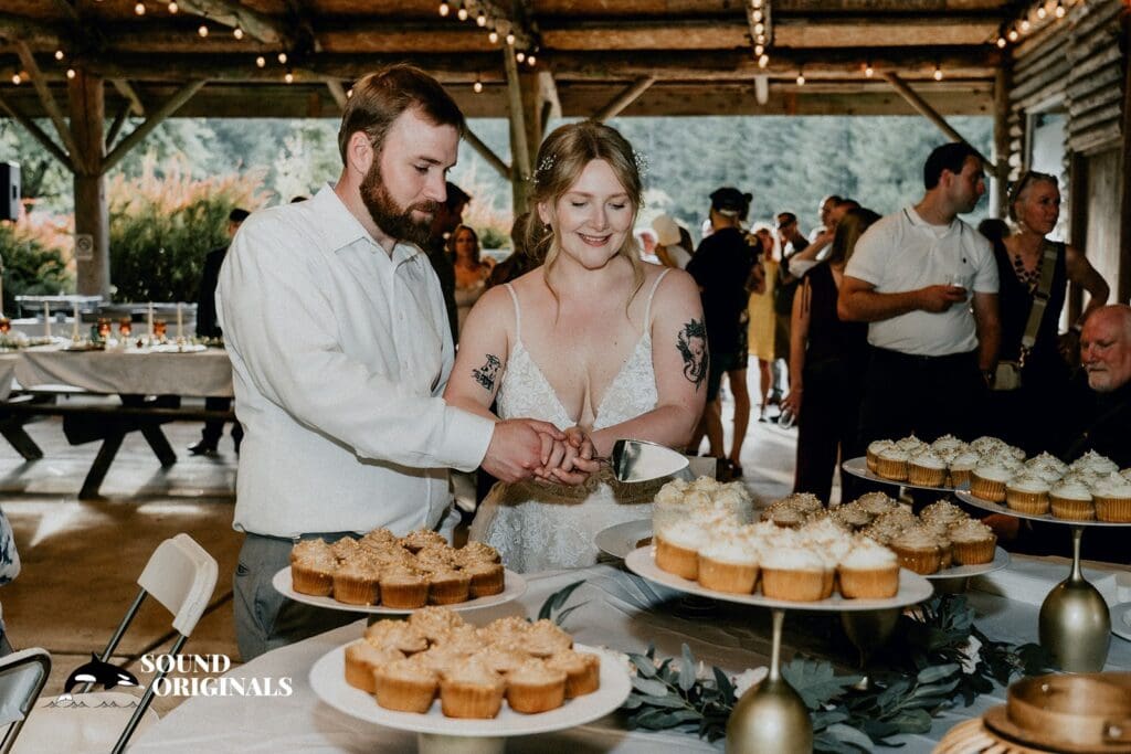 Snoqualmie Falls Forest Theater Wedding // Taylor + Steven -
