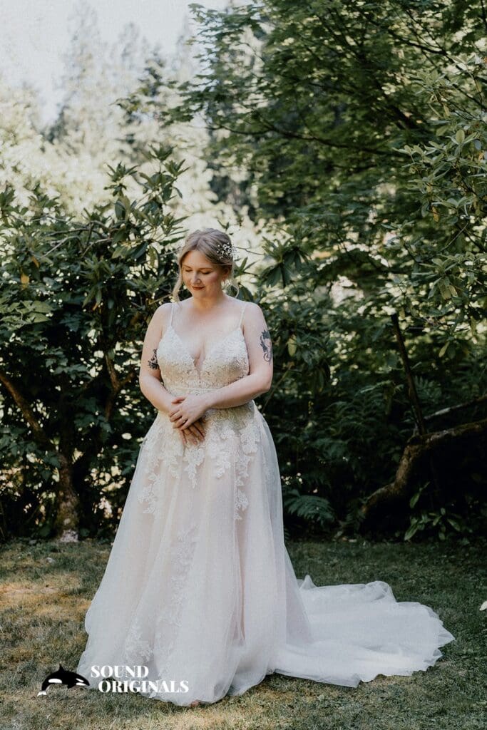 Snoqualmie Falls Forest Theater Wedding // Taylor + Steven -